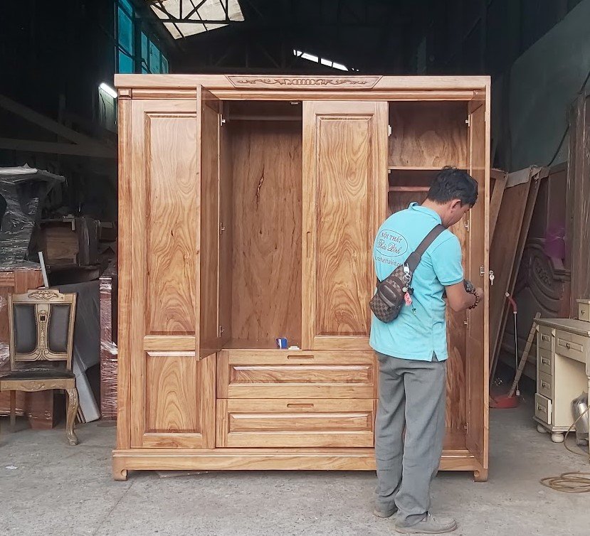 Tủ quần áo gỗ cửa lùa tiết kiệm diện tích phòng ngủ