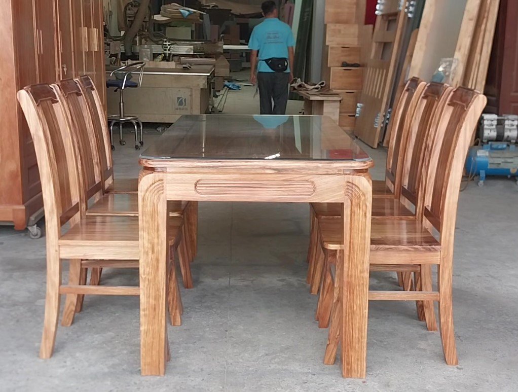 Bán Bộ Bàn Ăn Cao Cấp: Lợi Ích và Bí Quyết Chọn Mua Hoàn Hảo 4 bộ bàn ăn đẹp