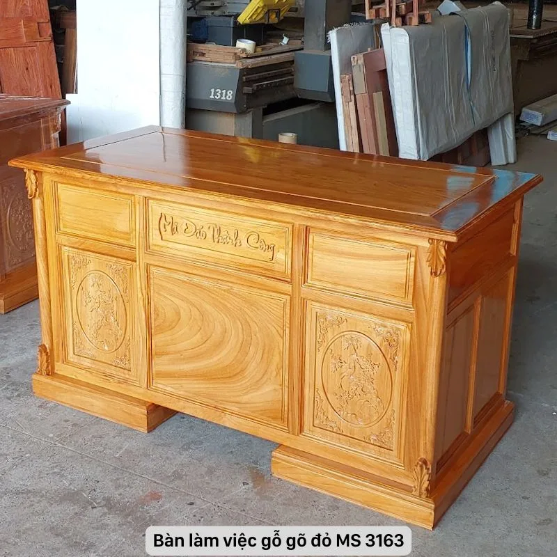 Bàn làm việc gỗ gõ đỏ