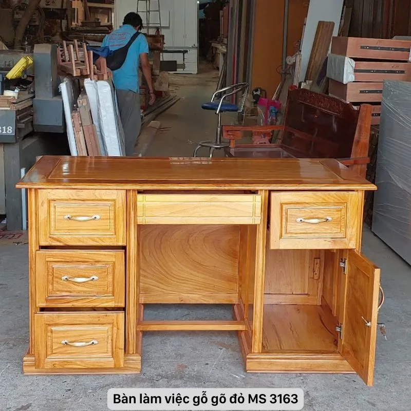 Bàn làm việc gỗ gõ đỏ