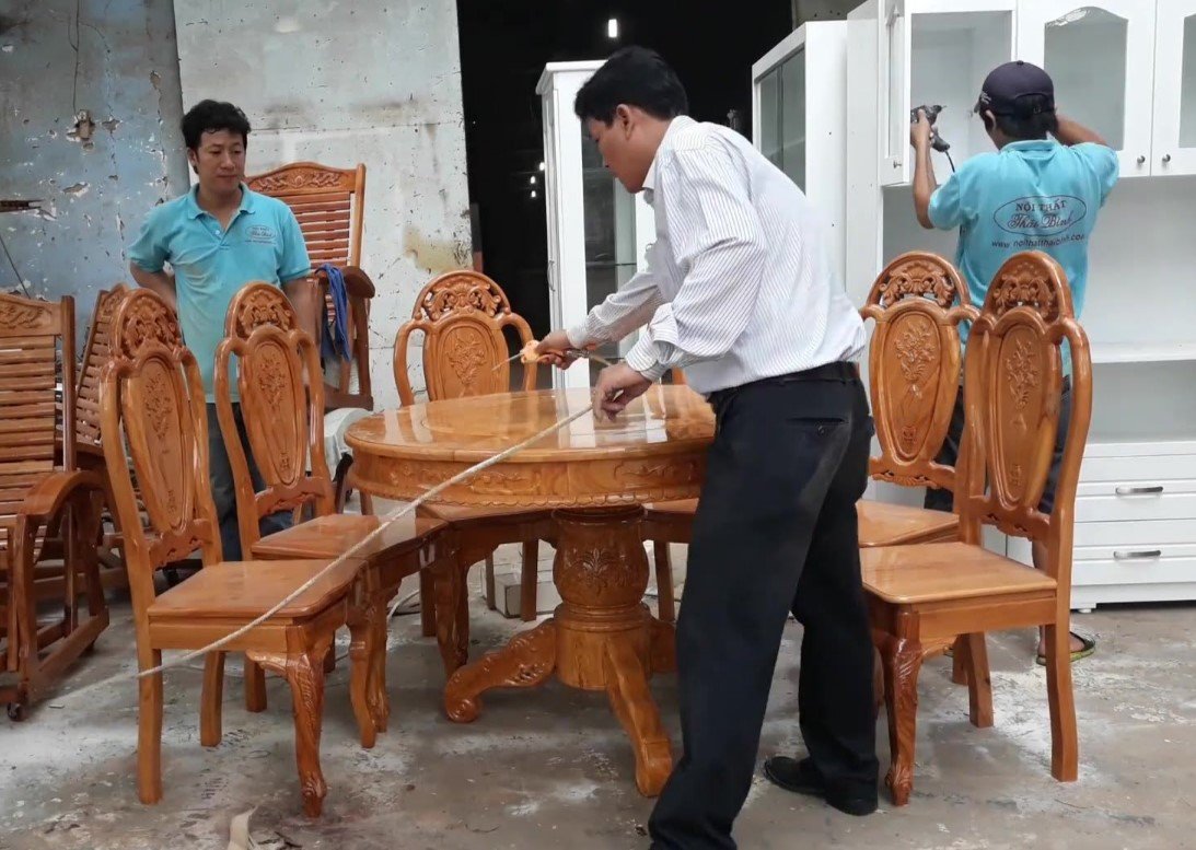bàn ăn đẹp