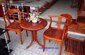 Đánh bóng đồ nội thất bằng gỗ