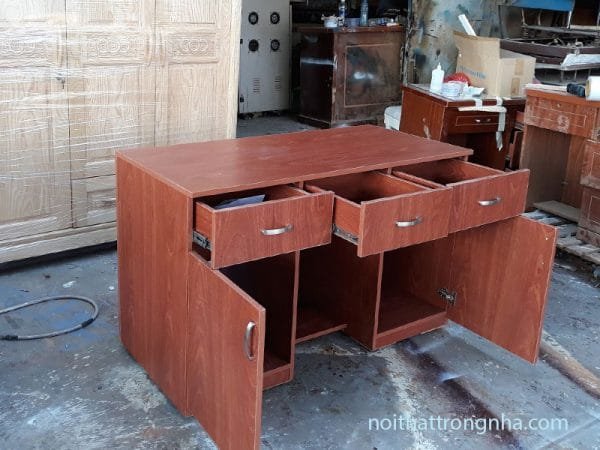 Bàn làm việc giá rẻ