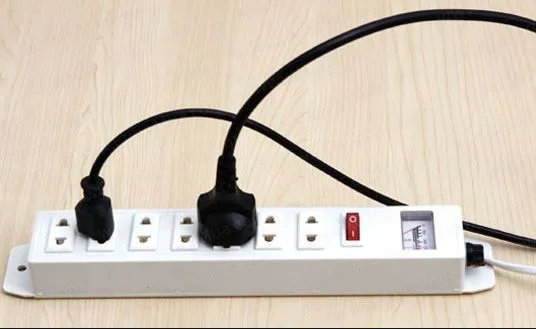 Mẹo chọn mua ổ cắm điện Các tiêu chí và lưu ý cần biết 2 Mẹo chọn mua ổ cắm điện Các tiêu chí và lưu ý cần biết