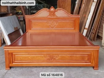 Top 10 Mẫu Giường Ngủ Gỗ Gõ Đỏ Cao Cấp 2024