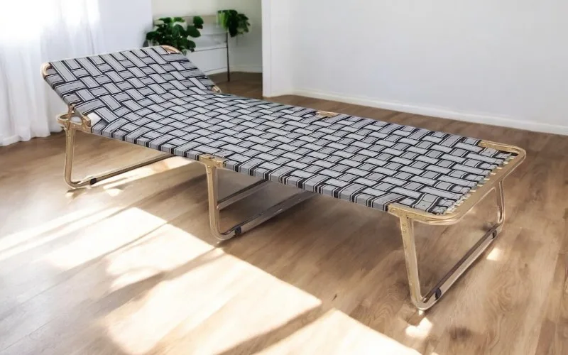 Ghế Bố Cho Người Già - Sự Lựa Chọn Tốt Nhất Để Cải Thiện Sức Khỏe