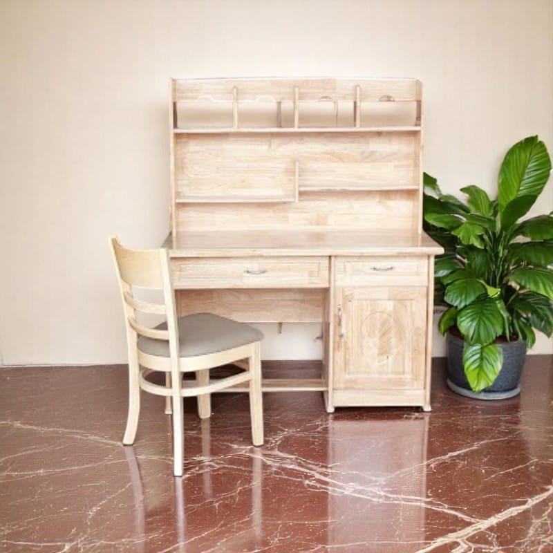5 lý do nên chọn bàn học gỗ cho bé yêu 3 Bàn học gỗ