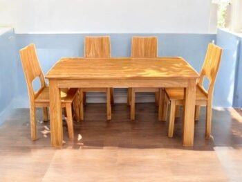 Bàn ăn tại quận 7 đẹp giá tốt giao nhanh