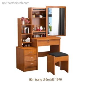 ban trang diem 1979