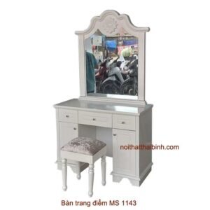 ban trang diem trang 1143