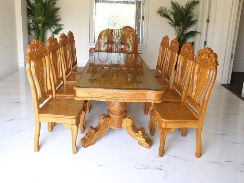 Cách chọn bàn ăn phù hợp mọi phong cách