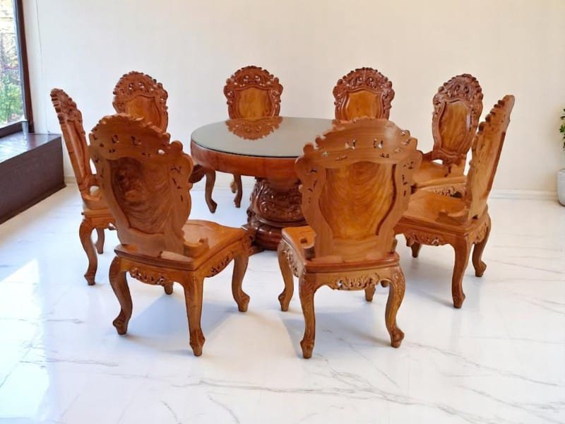 6 bí quyết bàn ăn gỗ cho không gian hiện đại và sang trọng 2 Bí quyết bàn ăn gỗ cho không gian hiện đại