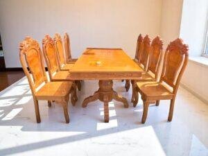 Mẹo bàn ăn gỗ giúp tiết kiệm chi phí