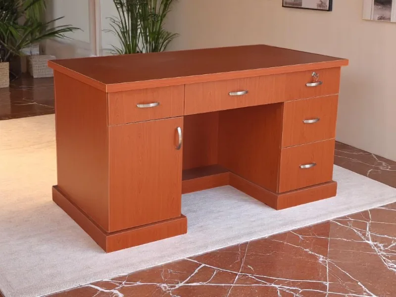 5 ưu điểm nổi bật của bàn giám đốc hiện đại cho văn phòng lãnh đạo 3 Bàn giám đốc hiện đại