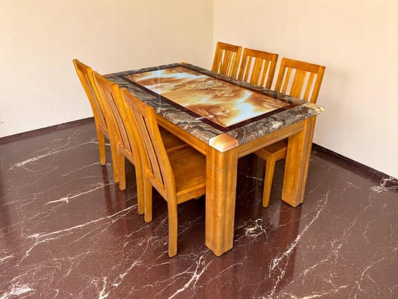 Lưu ý để chọn bàn ăn bền đẹp và thẩm mỹ 6 Lưu ý để chọn bàn ăn bền đẹp