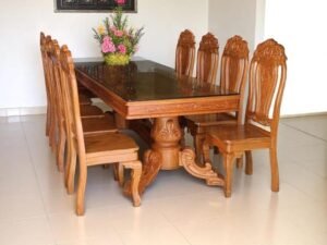 6 Hướng Dẫn Chọn Bàn Ăn Gỗ Tại Nhà