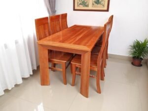 7 Mẹo Chọn Bàn Ăn Gỗ Cho Người Mệnh Thủy