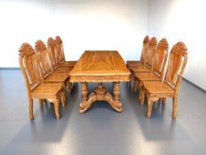 Hướng Kê Bàn Ăn Gỗ Hợp Phong Thủy