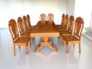 Khám Phá 7 Lợi Ích Của Bàn Ăn Gỗ Tự Nhiên