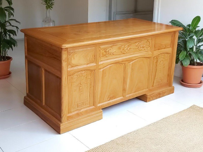 Mẫu Bàn Làm Việc Giám Đốc – Sang Trọng & Quyền Lực 3 Mẫu bàn làm việc giám đốc