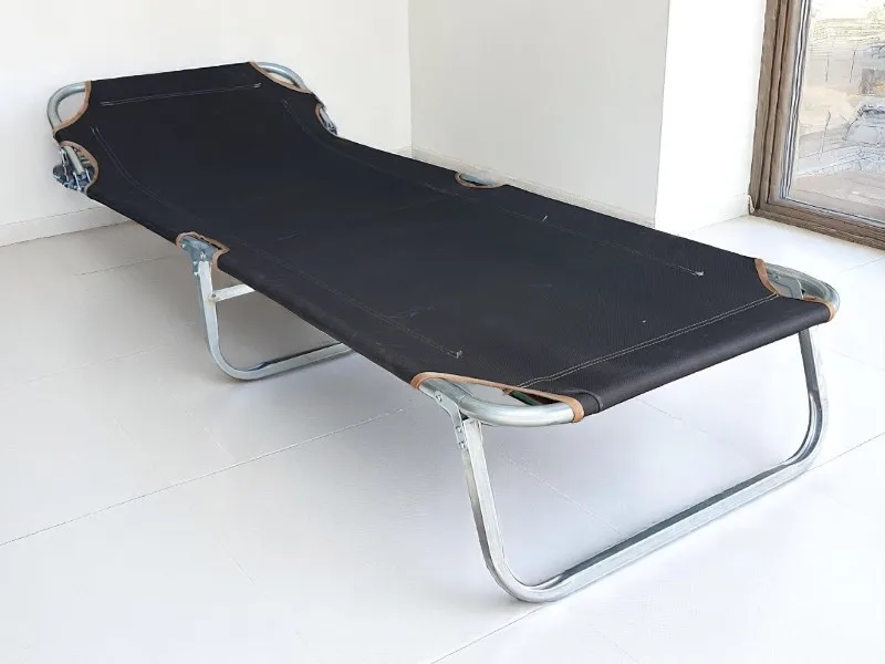 7 mẹo bảo quản giường xếp luôn bền đẹp như mới 3 Mẹo bảo quản giường xếp luôn bền đẹp