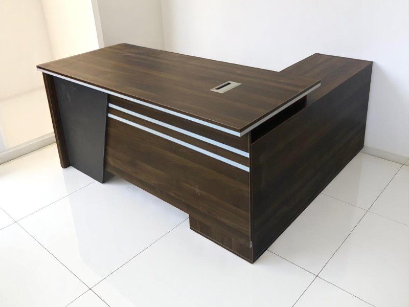 7 nguyên tắc sắp xếp bàn làm việc khoa học dễ áp dụng 2 Nguyên tắc sắp xếp bàn làm việc khoa học