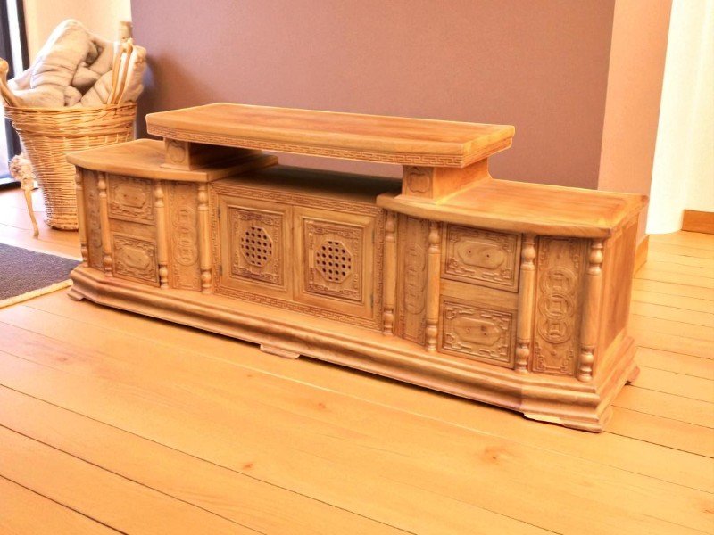 4 Mẹo Xử Lý Vết Nước Trên Kệ Tivi Hiệu Quả 100% Từ Chuyên Gia Nội Thất 1 Kệ Tivi Gỗ Chất Lượng Cao