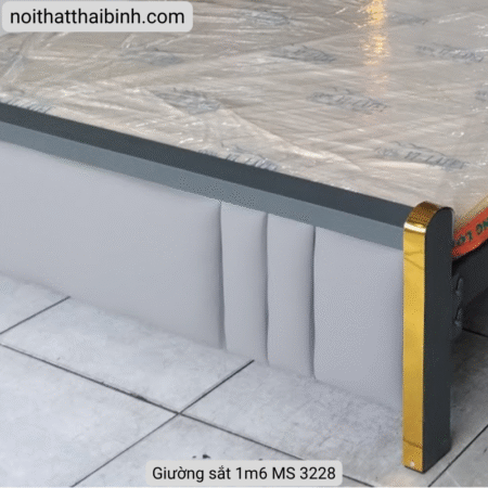 Giường sắt 1m6 MS 3228